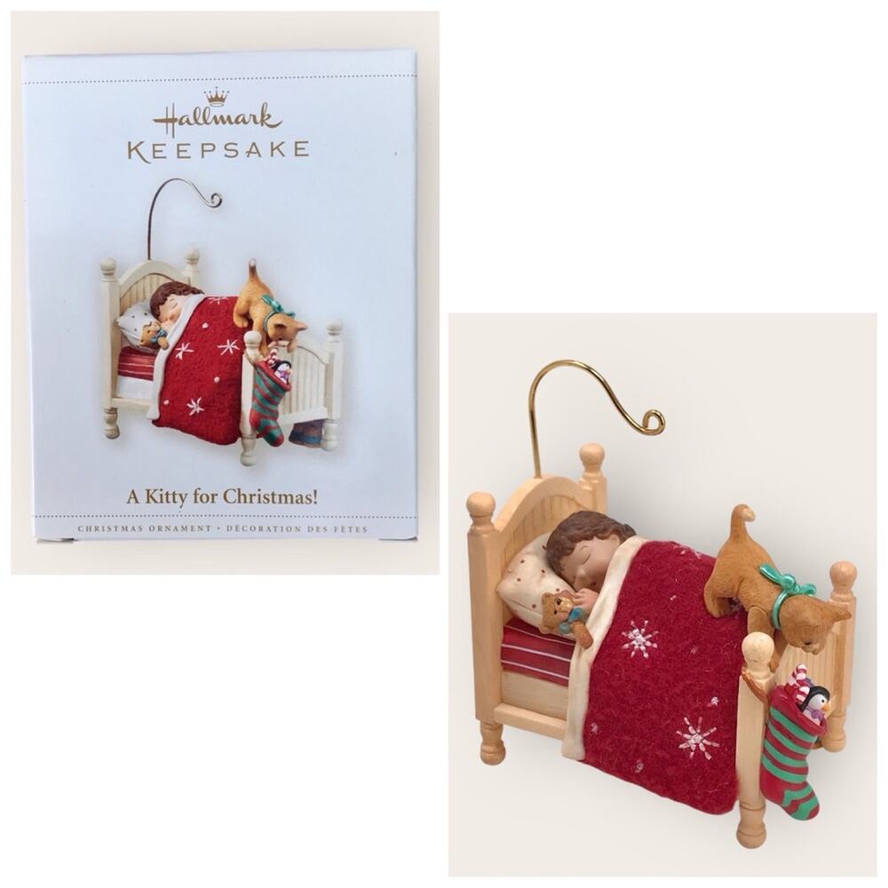 Hallmark  Christmas Ornament A Kitty for Christmas! 2006 Keepsake